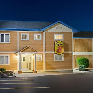 Super 8 By Wyndham Hotel