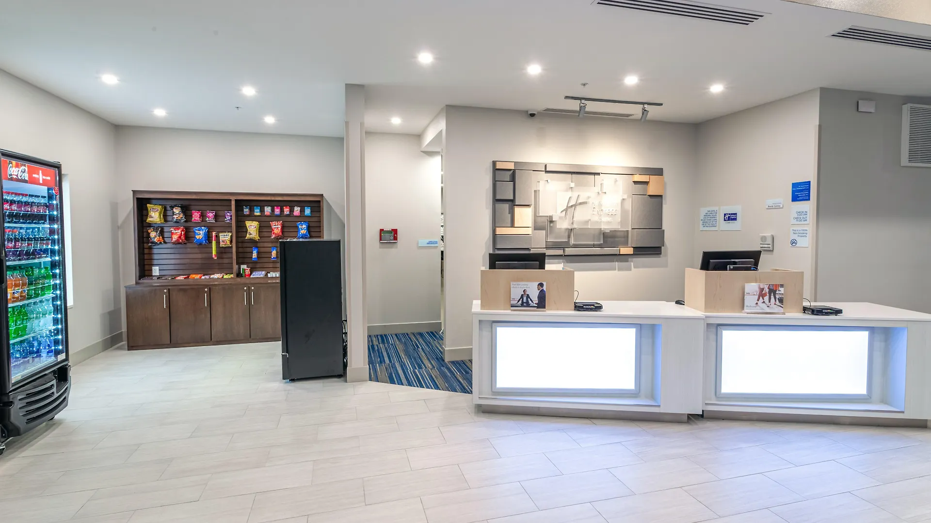 Holiday Inn Express & Suites - Columbus - Worthington By Ihg