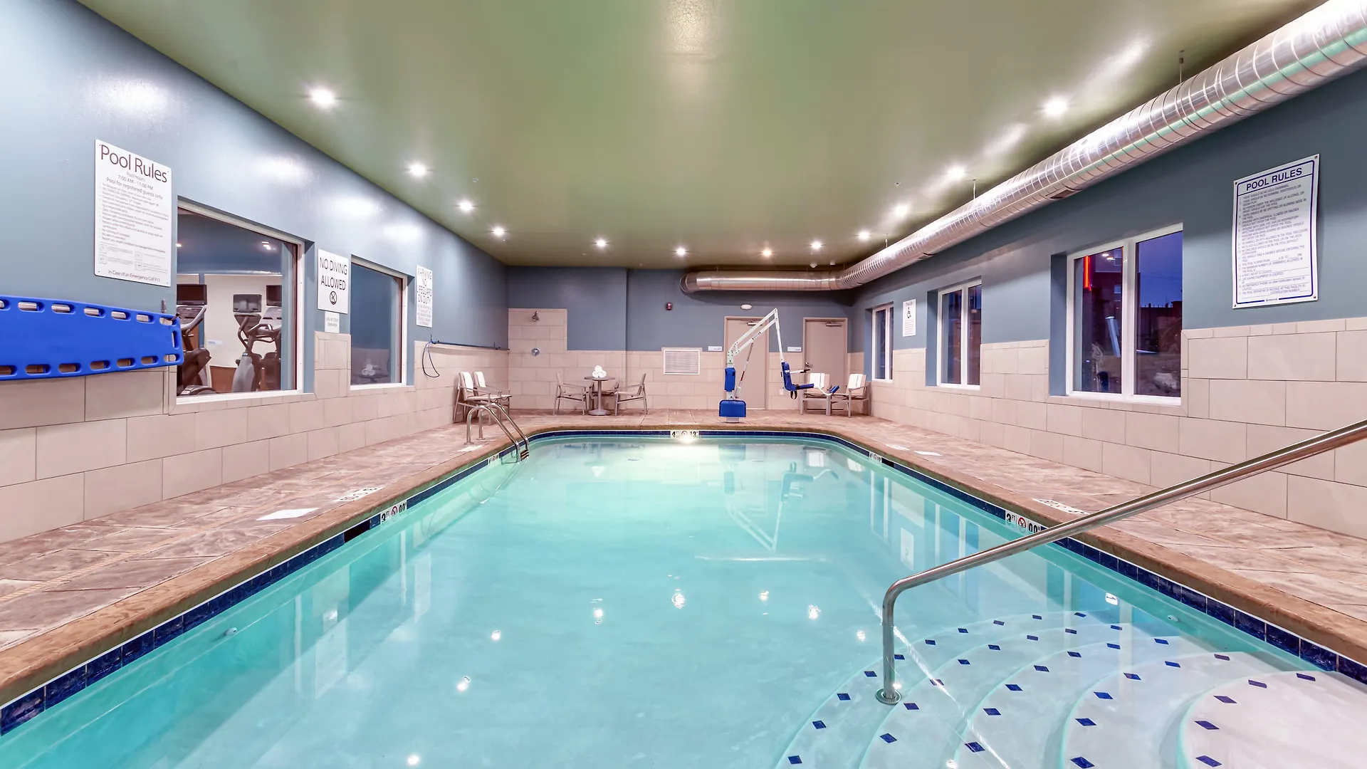 Holiday Inn Express & Suites - Columbus - Worthington By Ihg